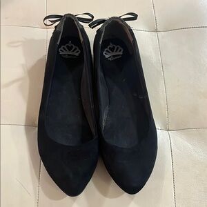 Fergalicious Black Flats Sleek Slip-On Loafers